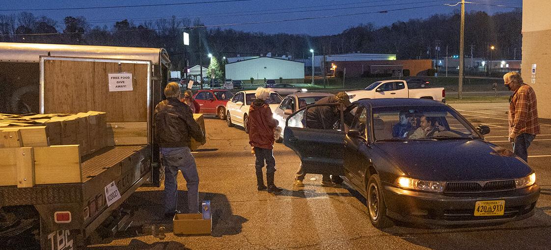 Thanksgiving distribution